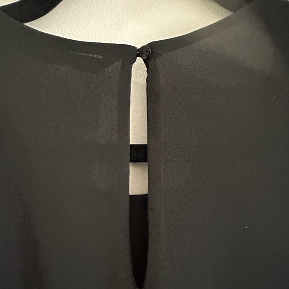 Zara Trafaluc Black Sleeveless Blouse Size XS - Picture 3 of 4